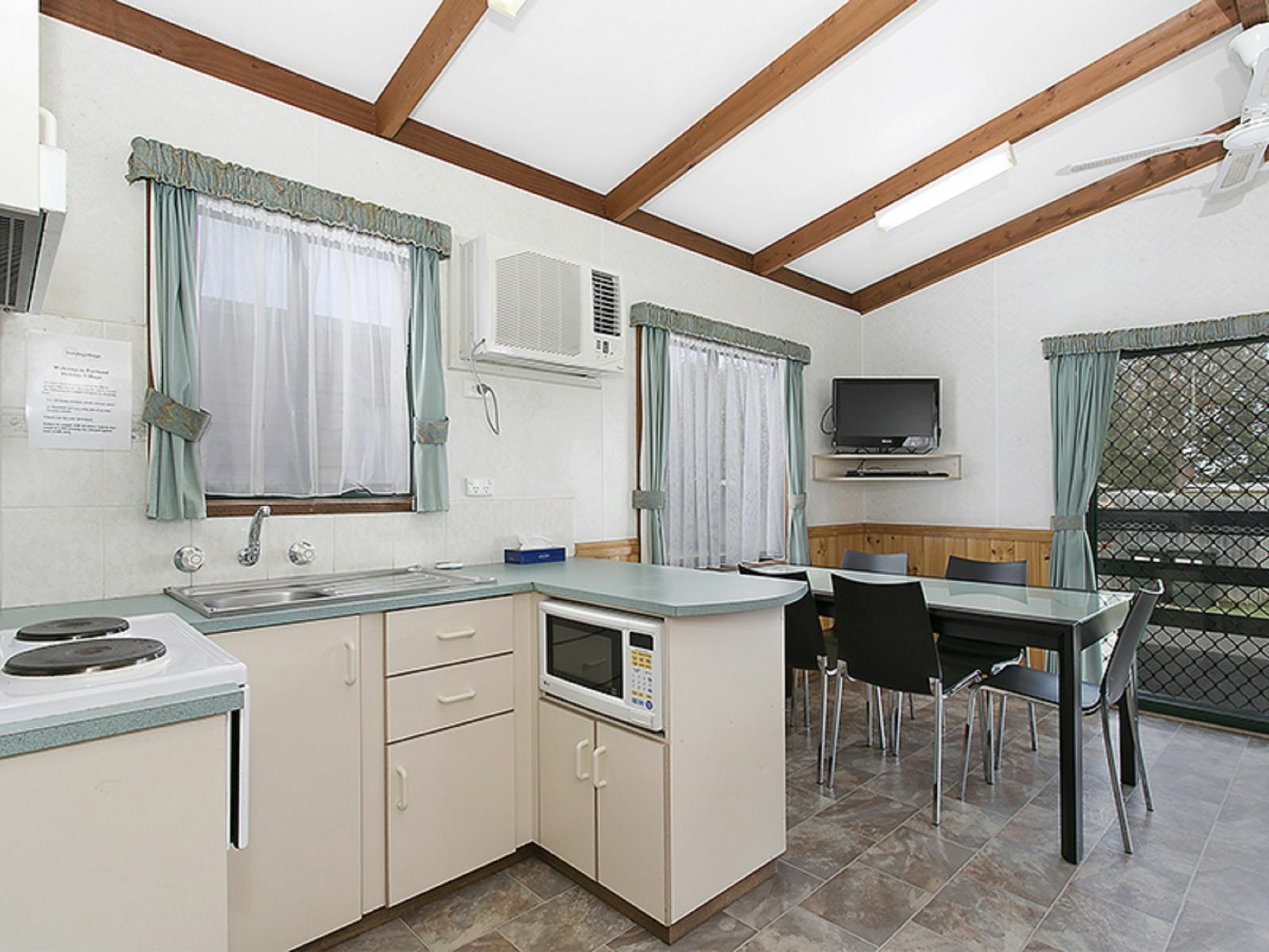 Portland Holiday Village Экстерьер фото